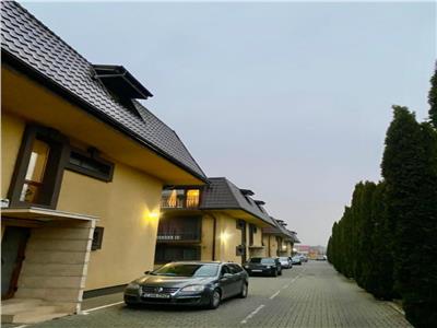 Apartament 2 camere in vila, zona Parc Poligon
