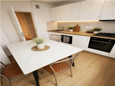 APARTAMENT 3 CAMERE | PRIMA ÎNCHIRIERE | 3 BALCOANE | 2 BĂI | ZONA PLOPILOR